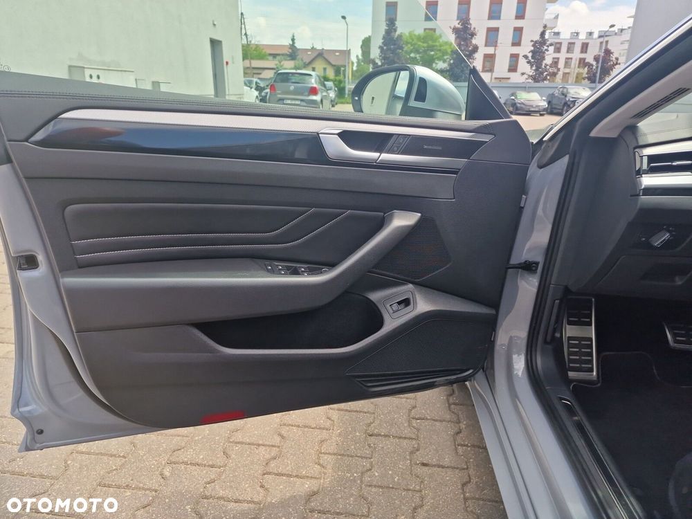 Volkswagen Arteon Shooting Brake 2.0 TSI Elegance DSG - 11