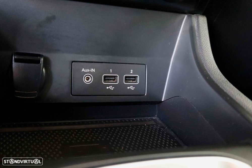 Renault Captur 1.0 TCe Evolution - 37