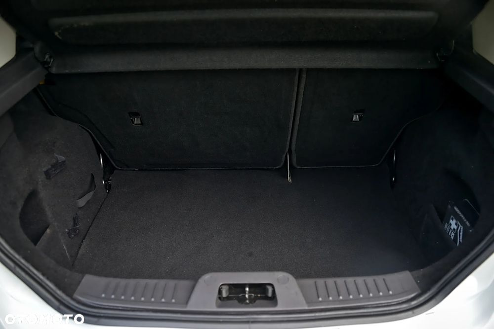 Ford Fiesta 1.25 Titanium EU5 - 40