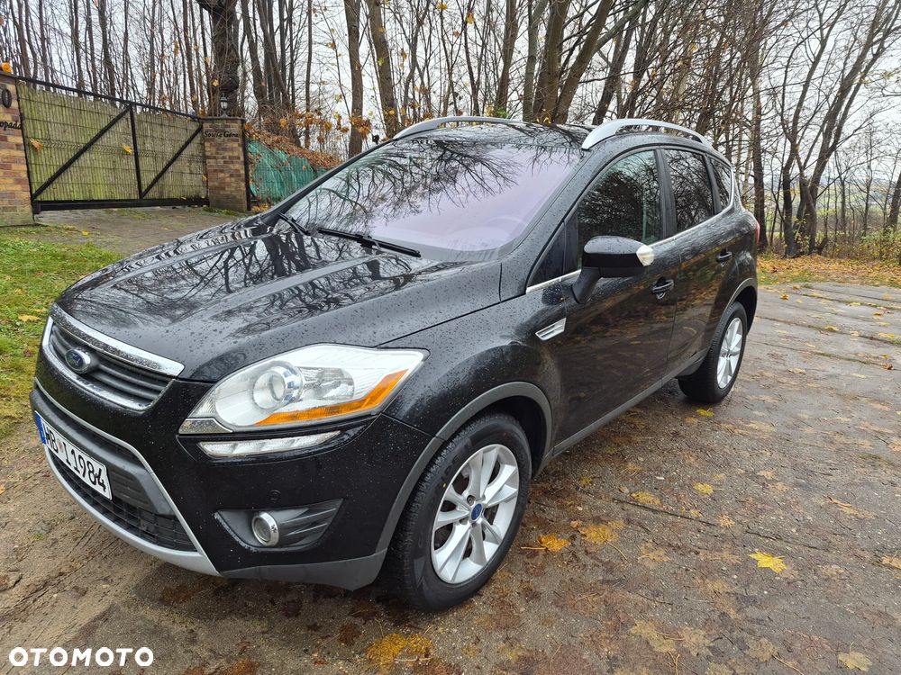 Ford Kuga 2.0 TDCi 2x4 Titanium - 4