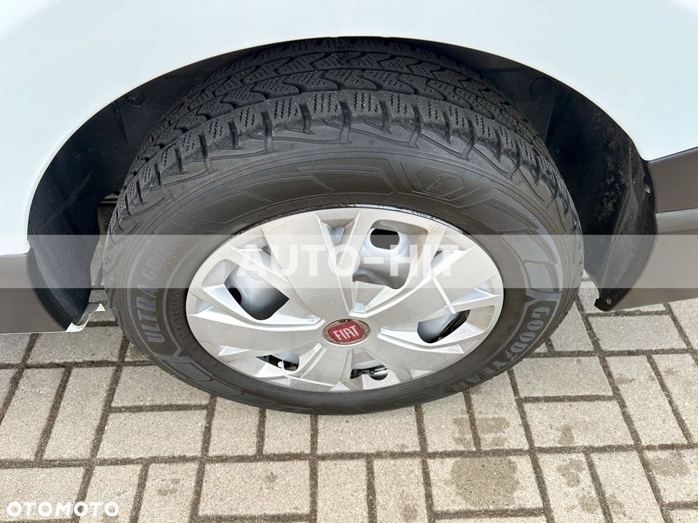 Renault Trafic - 19
