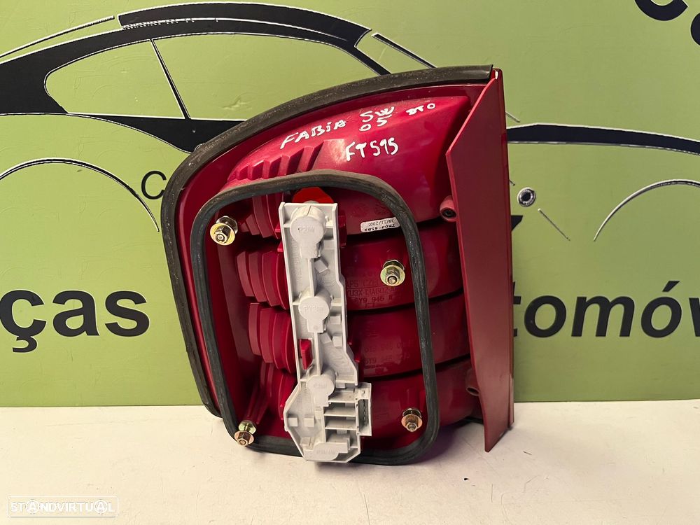 Skoda Fabia I Break - FAROLIM DIREITO ESQUERDO - FT515 - 6