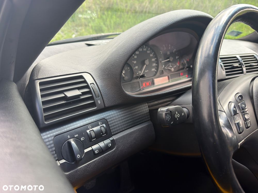 BMW Seria 3 330 Ci - 17