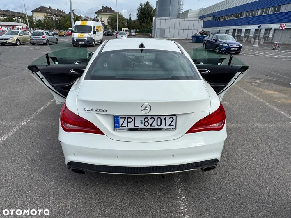 Mercedes-Benz CLA - 9