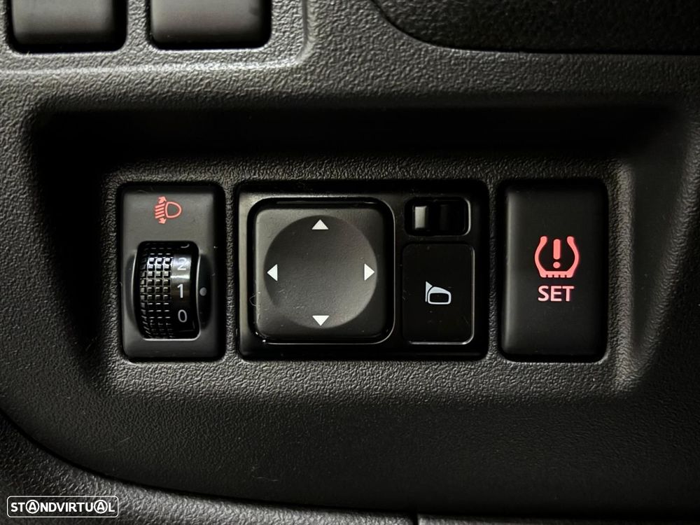 Nissan Micra 1.2 Acenta CVT P.Ex.White - 26