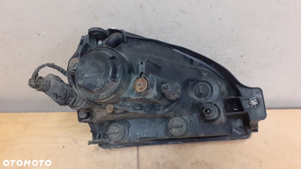 X. LAMPA PRZOD PRZEDNIA LEWA HYUNDAI TUCSON - 2