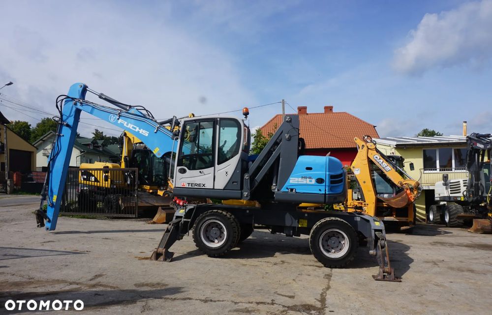 Terex Fuchs MHL 250 - 8