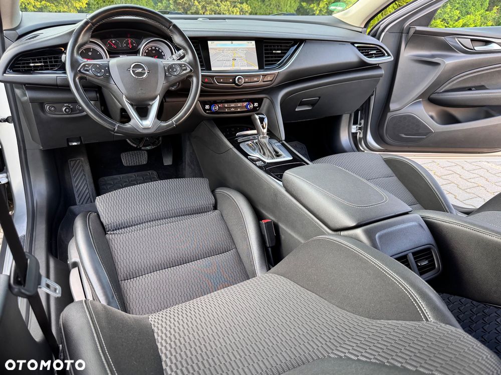 Opel Insignia 2.0 CDTI automatik Business Edition - 24