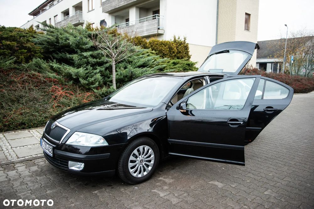 Skoda Octavia 1.9 TDI DSG Elegance - 7