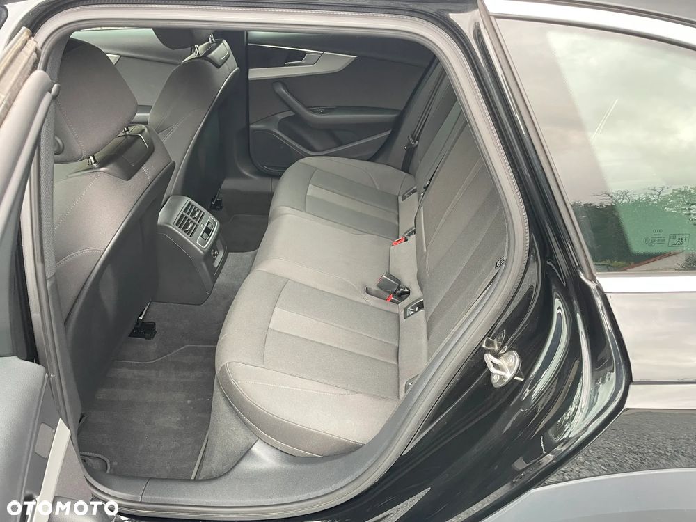 Audi A4 Allroad - 19