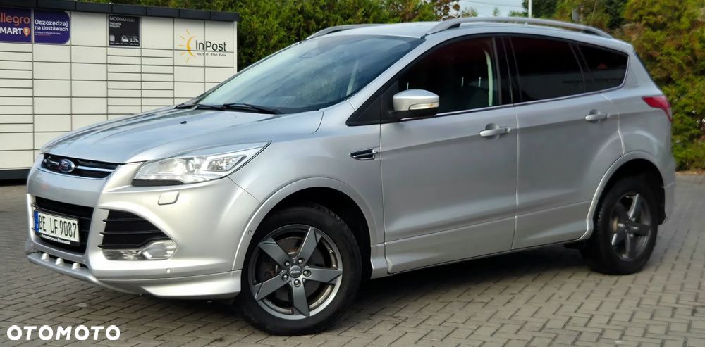 Ford Kuga 2.0 TDCi 4x4 Titanium - 4