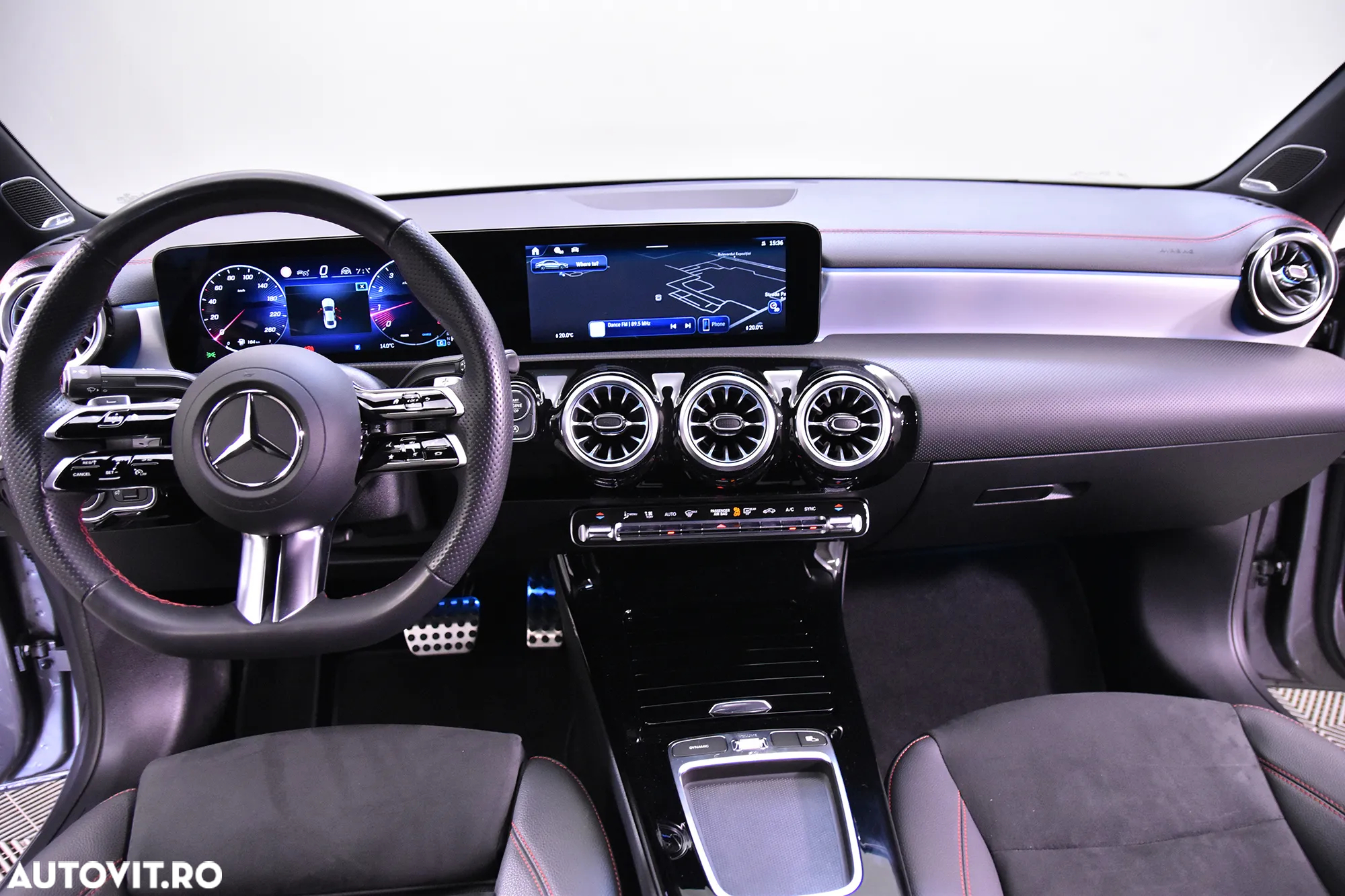 Mercedes-Benz CLA - 9