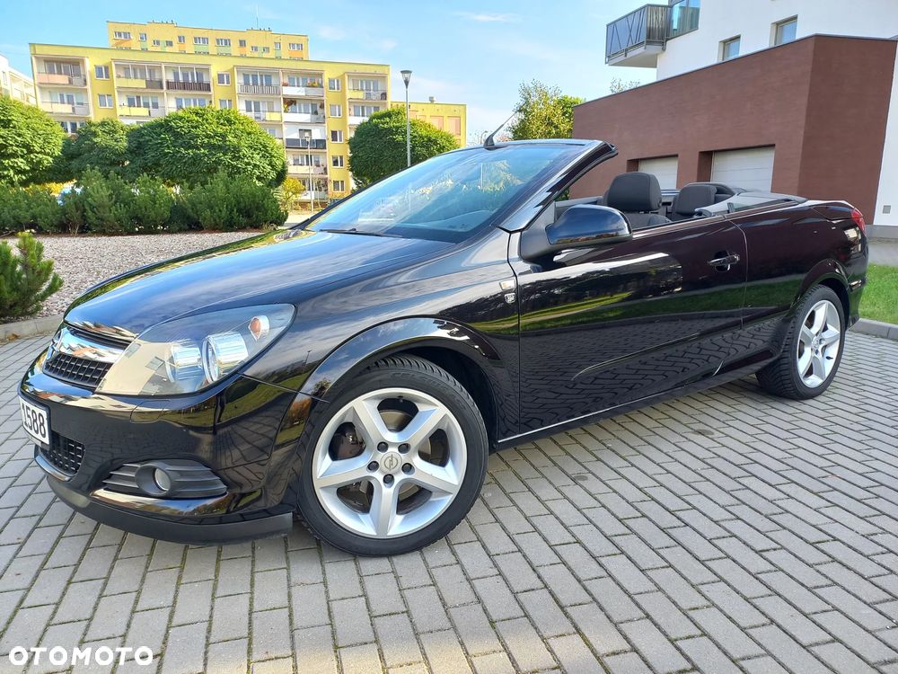 Opel Astra 1.8 Edition 111 Jahre - 3