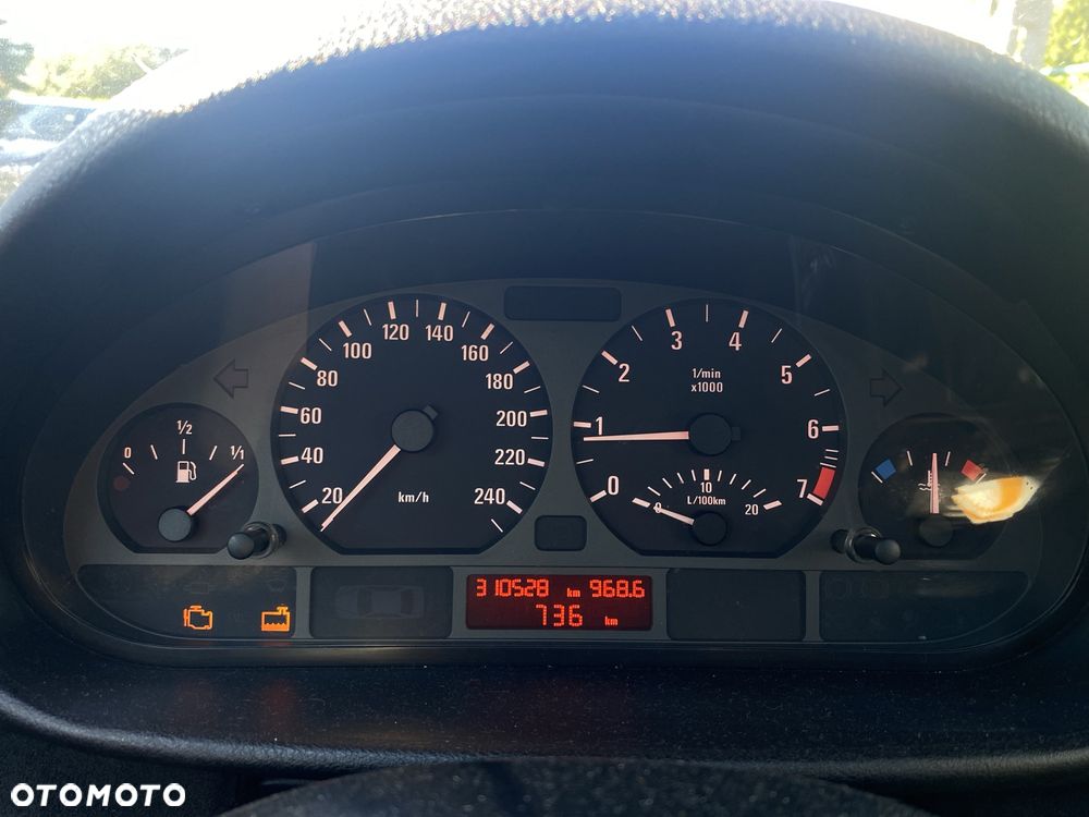 BMW Seria 3 - 8