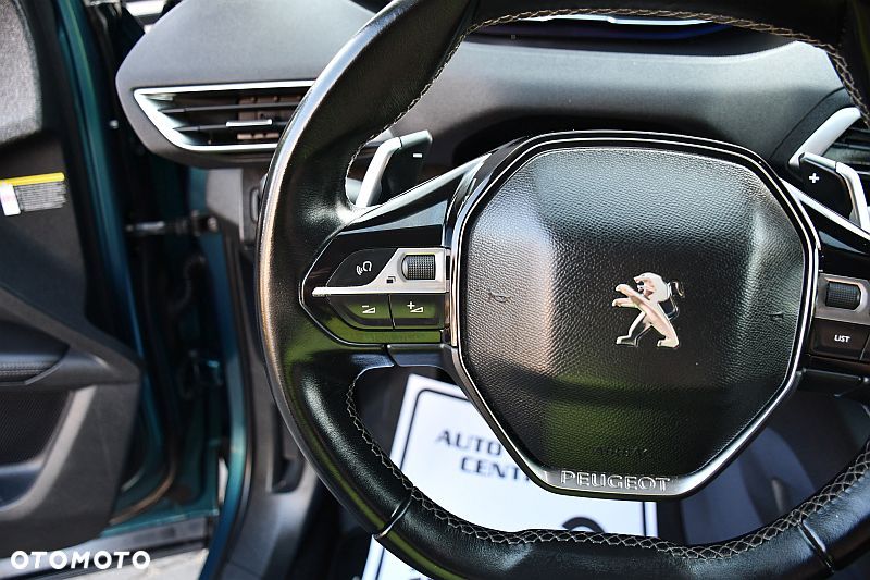 Peugeot 5008 THP 165 EAT6 Allure - 17