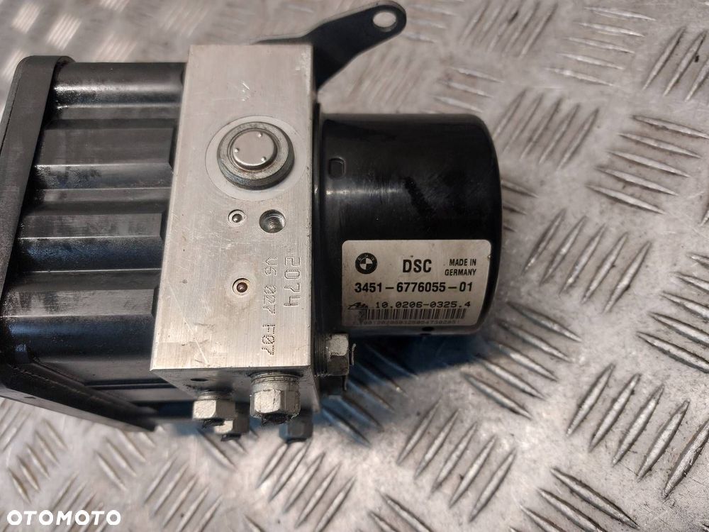 POMPA STEROWNIK ABS BMW E90 318d 3451-6776055-01 - 3