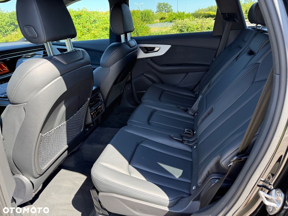 Audi Q7 50 TDI mHEV Quattro Black Edition Tiptr - 15