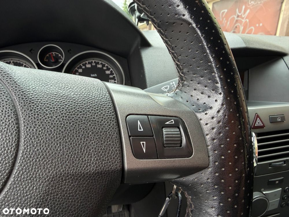 Opel Astra - 10