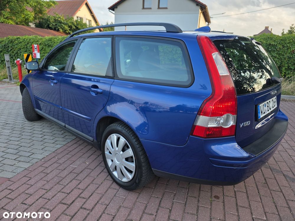 Volvo V50 - 3