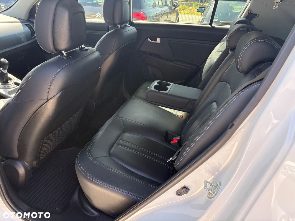 Kia Sportage 2.0 CRDI L AWD - 17