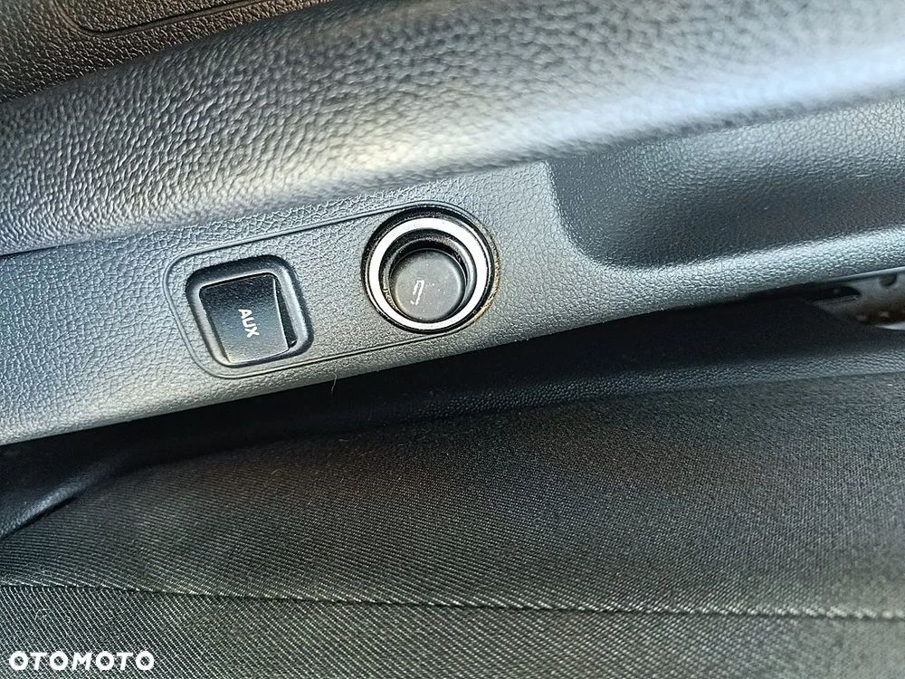 Skoda Roomster 1.4 MPI Elegance PLUS EDITION - 18