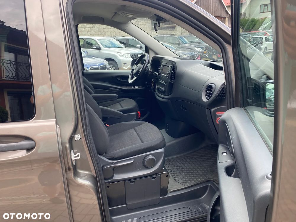 Mercedes-Benz VITO - 13