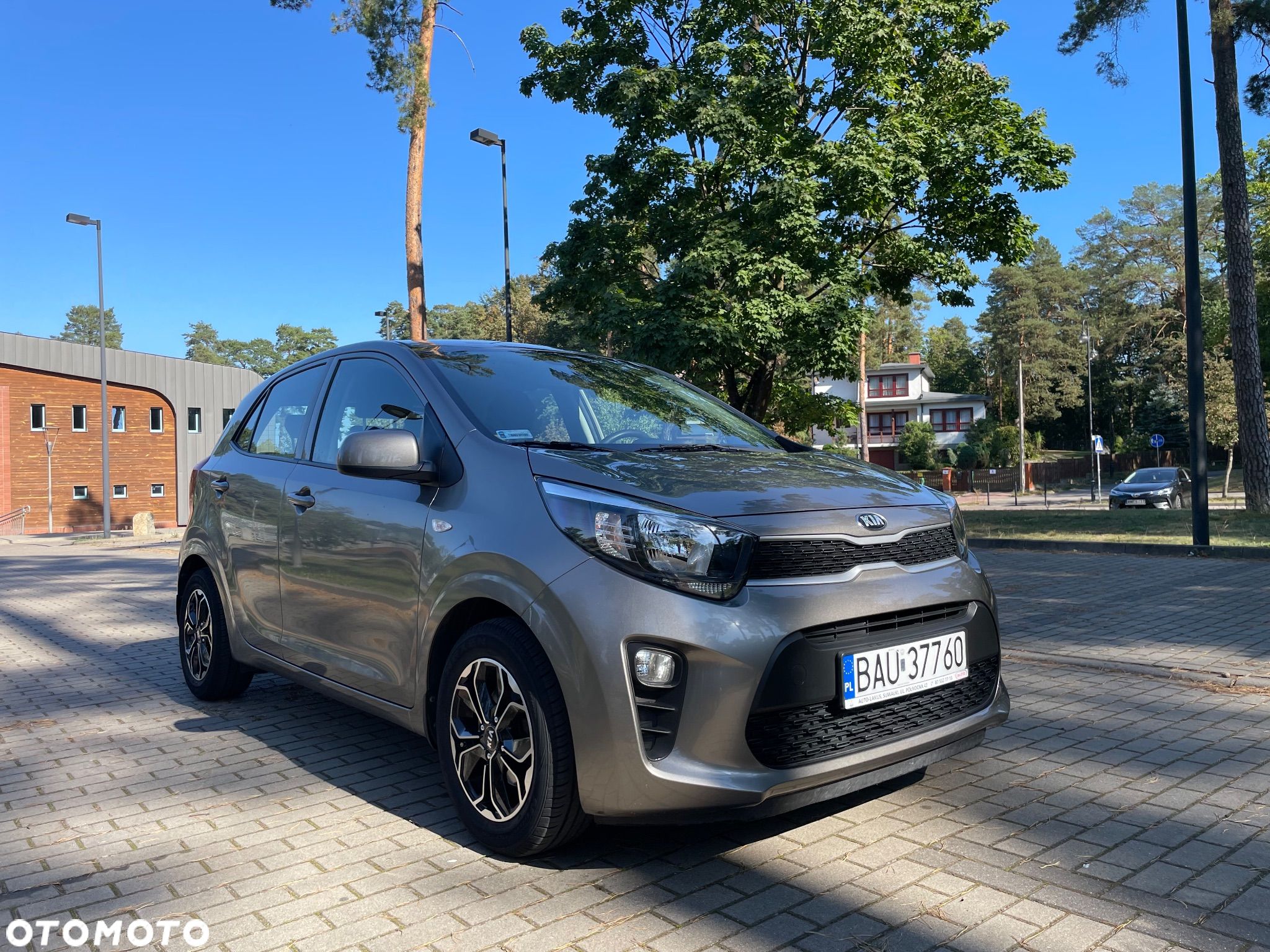 Kia Picanto 1.0 M - 1