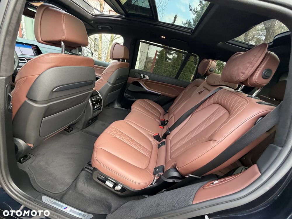 BMW X7 xDrive30d sport - 29