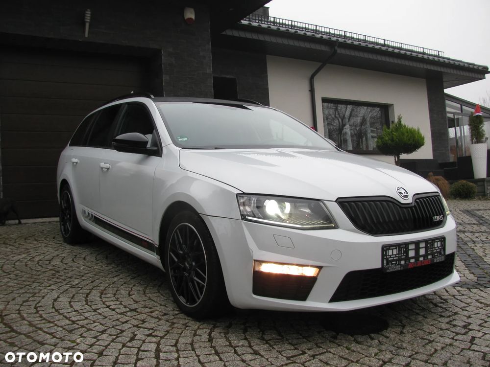 Skoda Octavia 2.0 TDI (Green tec) RS - 1
