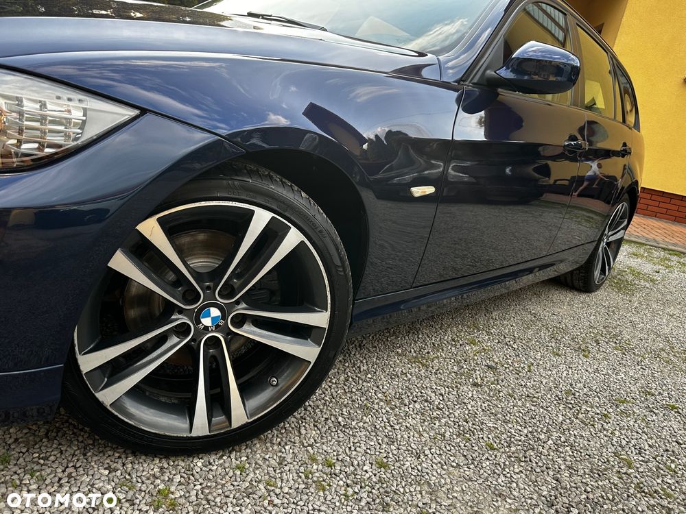 BMW Seria 3 - 12