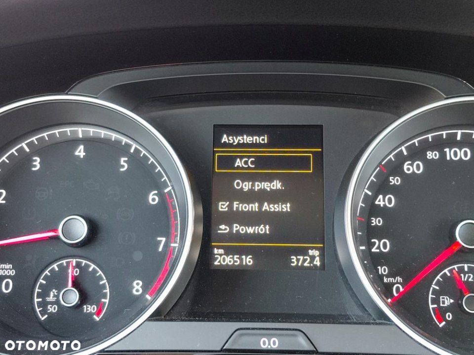 Volkswagen Golf - 19