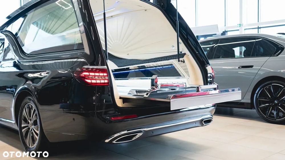 Mercedes-Benz Klasa E 200 Exclusive - 8