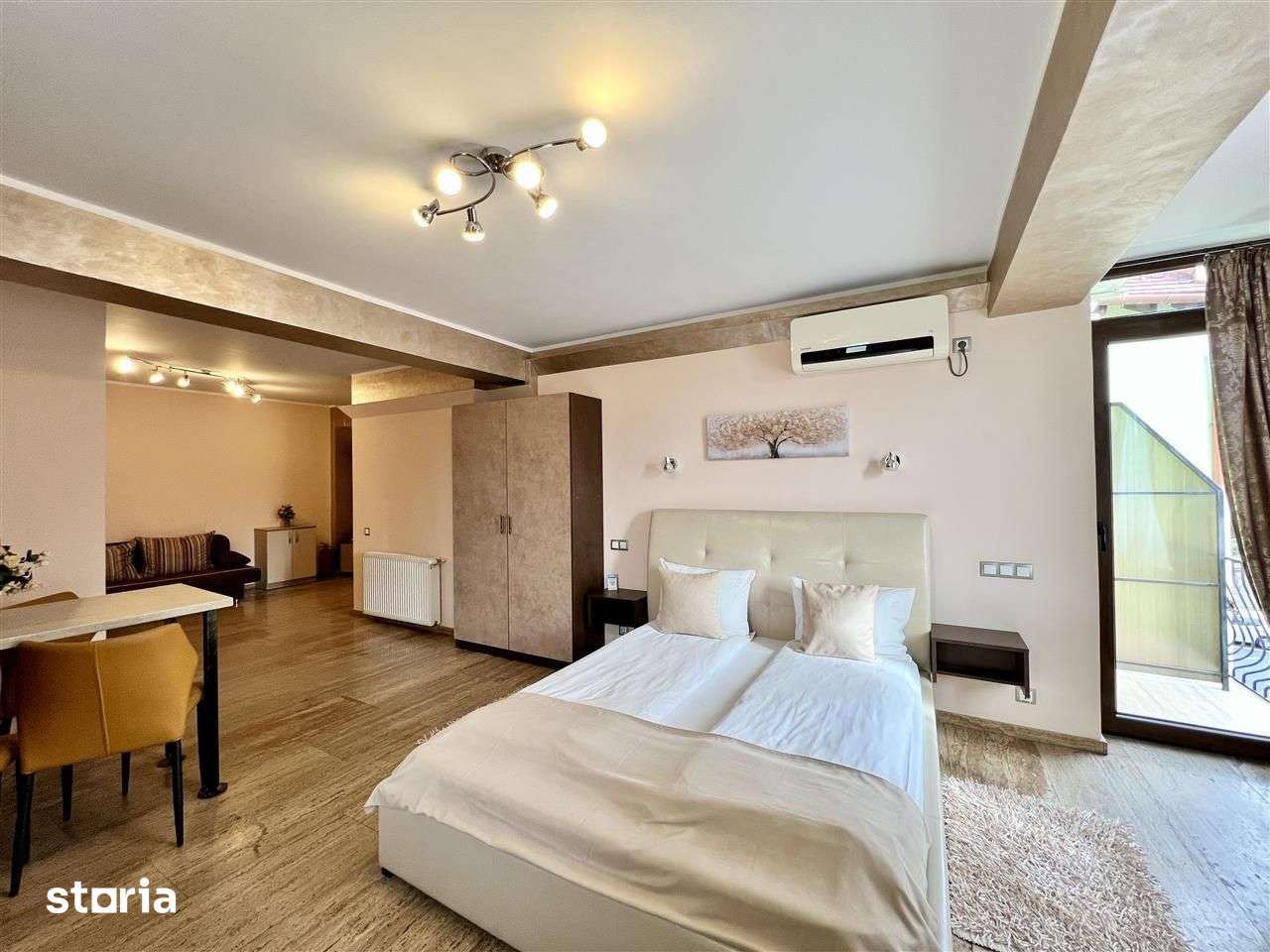 Apartament premium 2 si balcon, mobilat si utilat, aer conditionat — fotografia 1