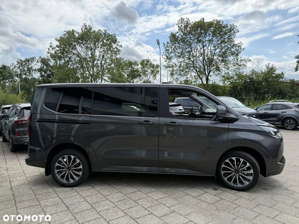 Ford Ford Tourneo Custom 2.0 170KM A8 AWD Titanium 320 L1 - 3