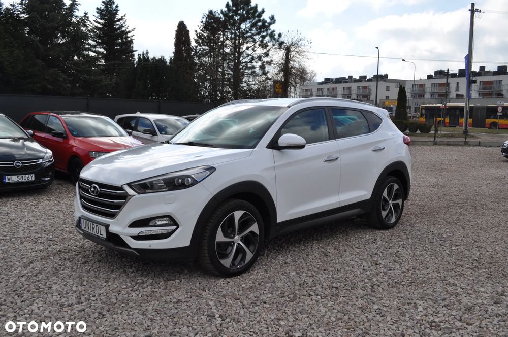 Hyundai Tucson 2.0 CRDI 4WD Automatik Premium - 1