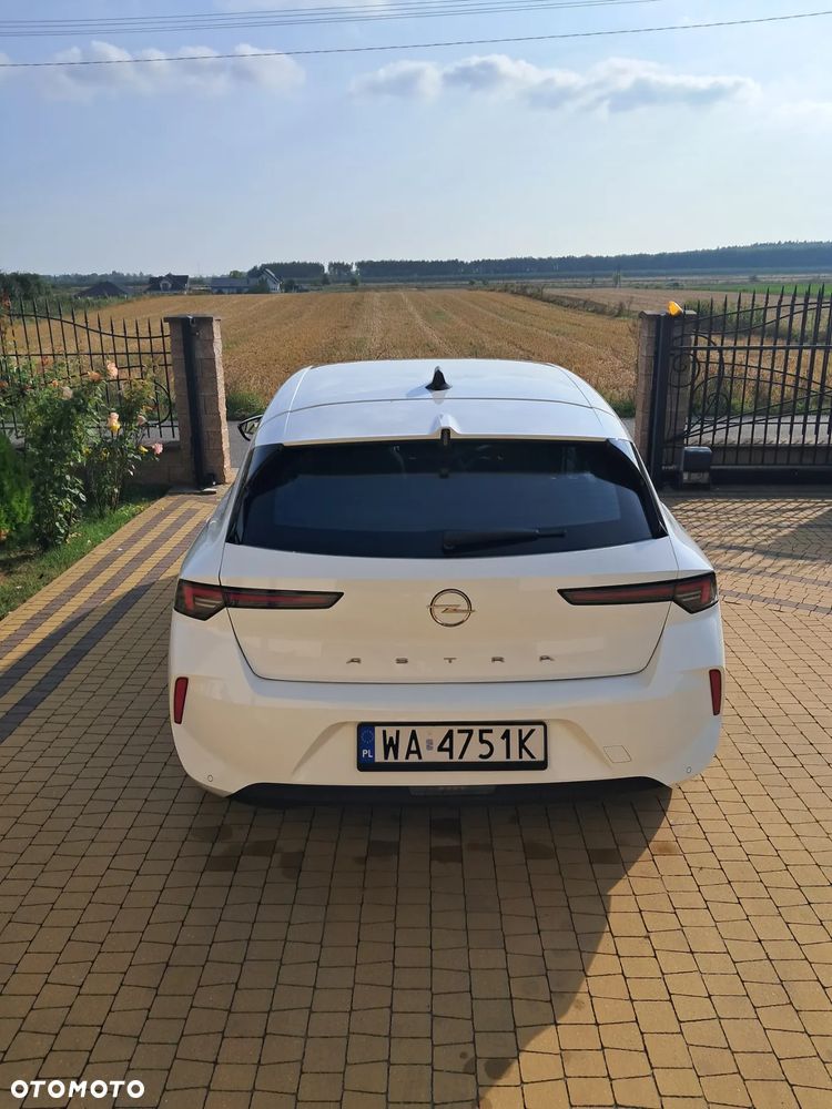 Opel Astra VI 1.2 T Edition S&S - 4