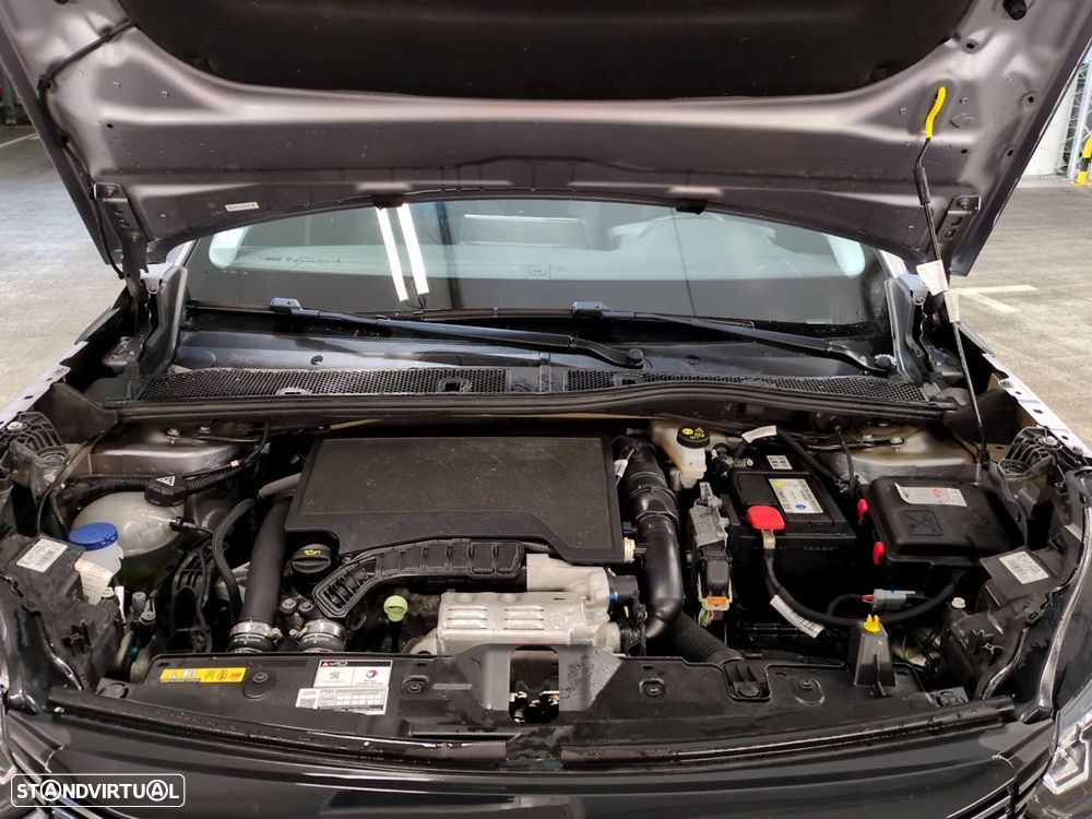 Peugeot 2008 PureTech 130 Allure - 7