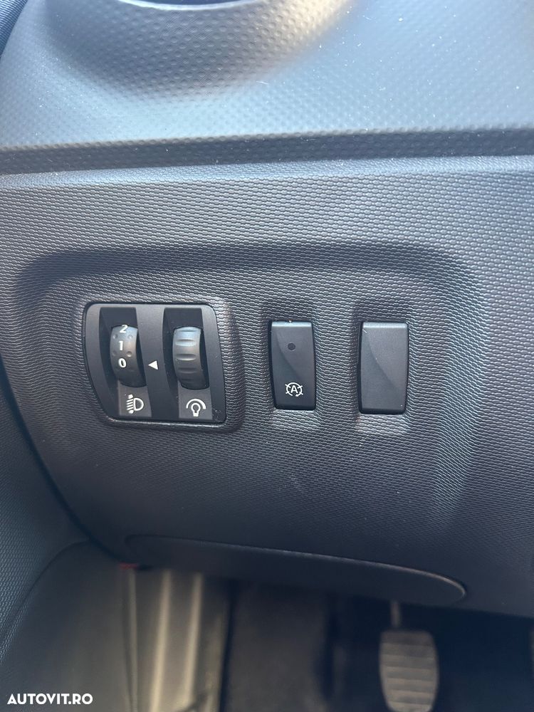 Renault Captur TCe Turbo Stop/Start Expression - 21