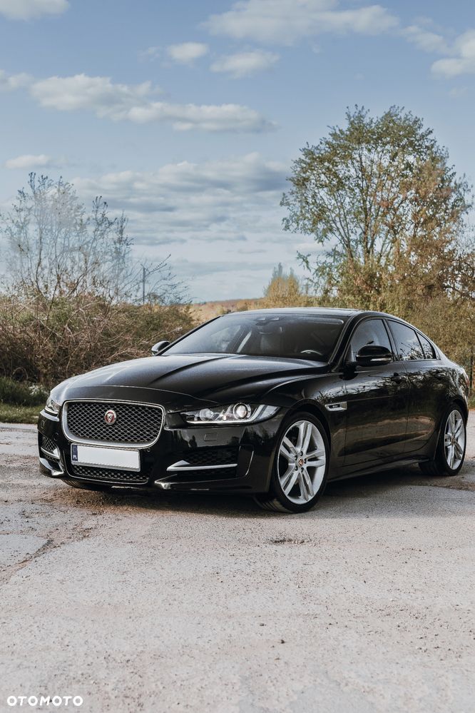 Jaguar XE 20d R-Sport - 6