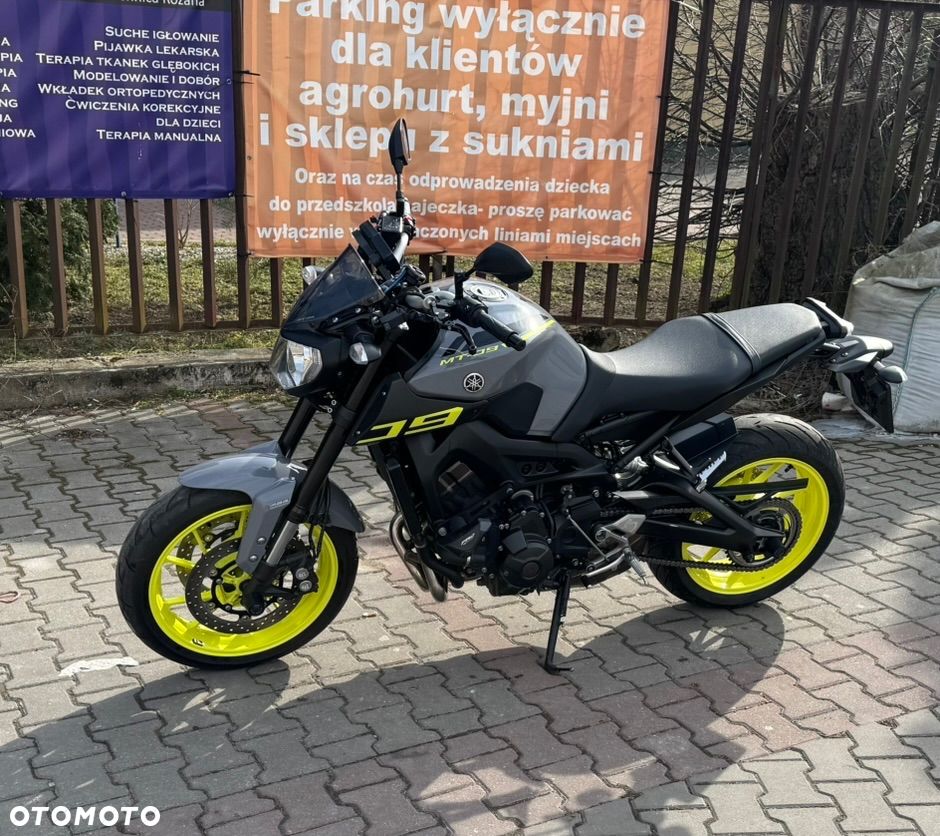 Yamaha MT - 1