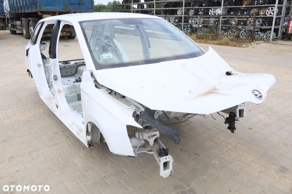 BŁOTNIK ĆWIARTKA PRAWY TYŁ SKODA FABIA III LIFT - 3