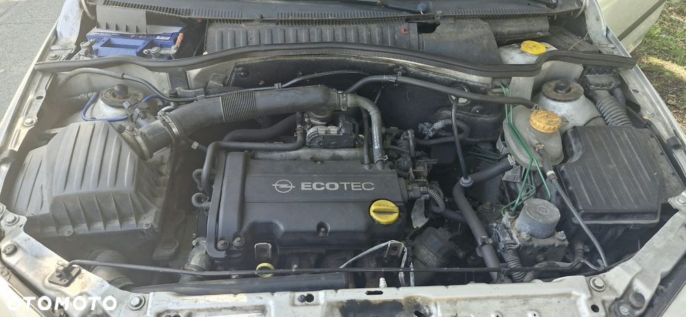 Opel Combo Standard - 11