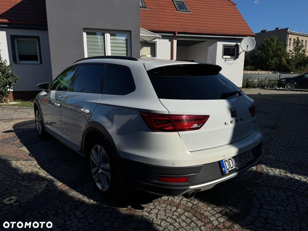 Seat Leon 1.8 TSI Start&Stop DSG XCELLENCE - 13