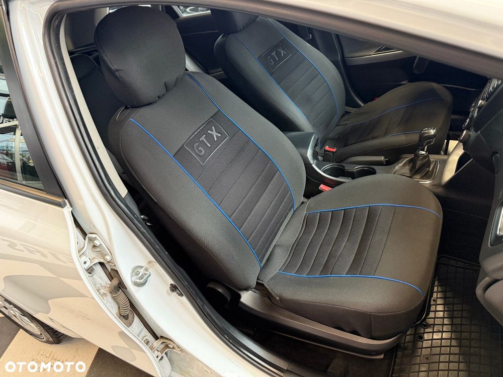 Kia Ceed - 15