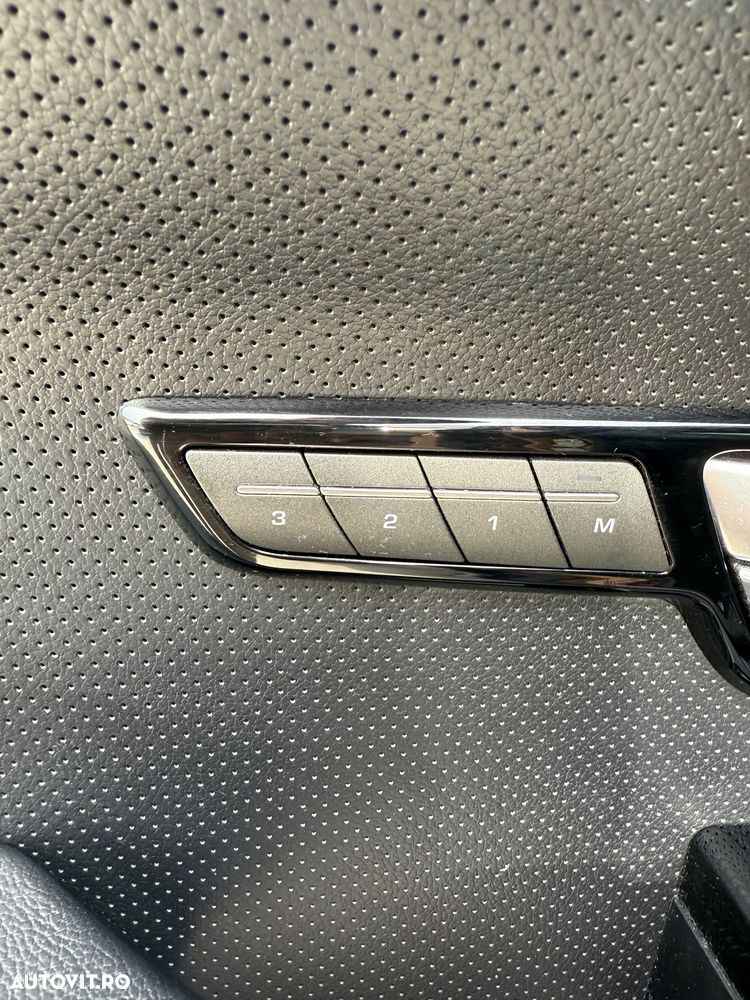 Land Rover Range Rover Evoque - 10