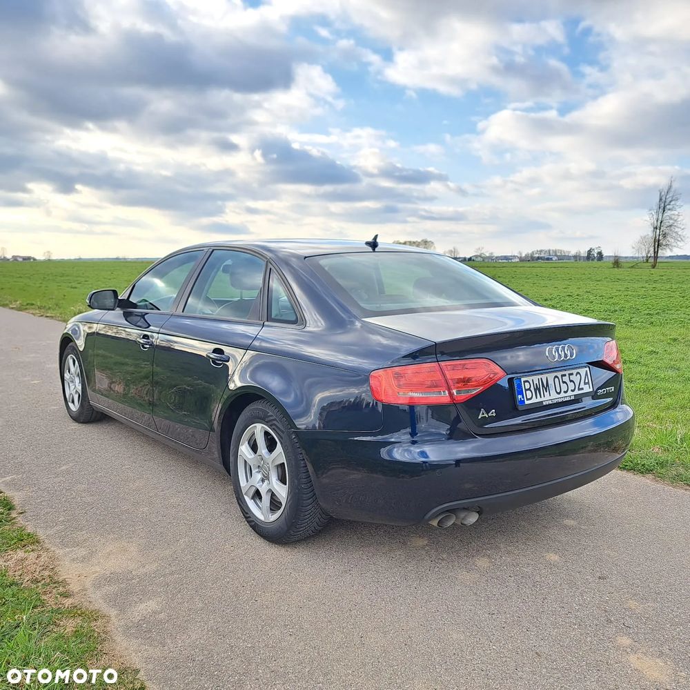 Audi A4 Limousine 2.0 TDI - 3