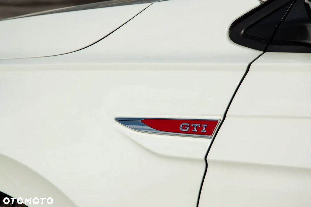 Volkswagen Polo 2.0 TSI GTI DSG - 13