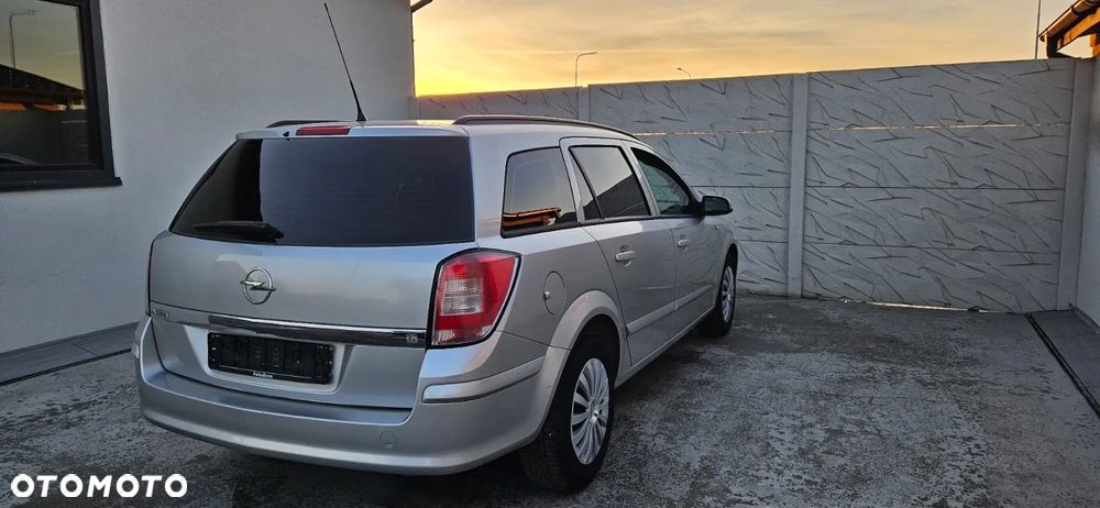 Opel Astra - 9