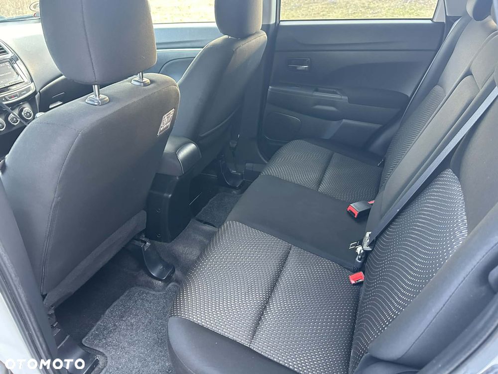 Mitsubishi ASX 1.6 2WD Invite - 11