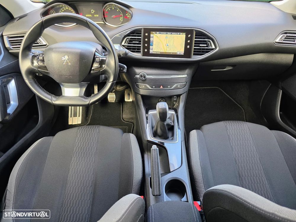 Peugeot 308 SW 1.6 BlueHDi Style - 27